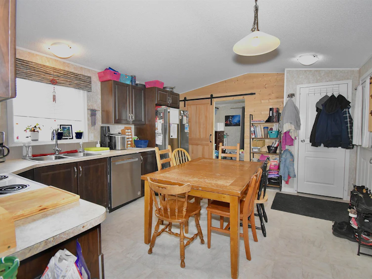 114-1413 Sunshine Coast Highway, Gibsons, BC, V0N 1V5 - 8