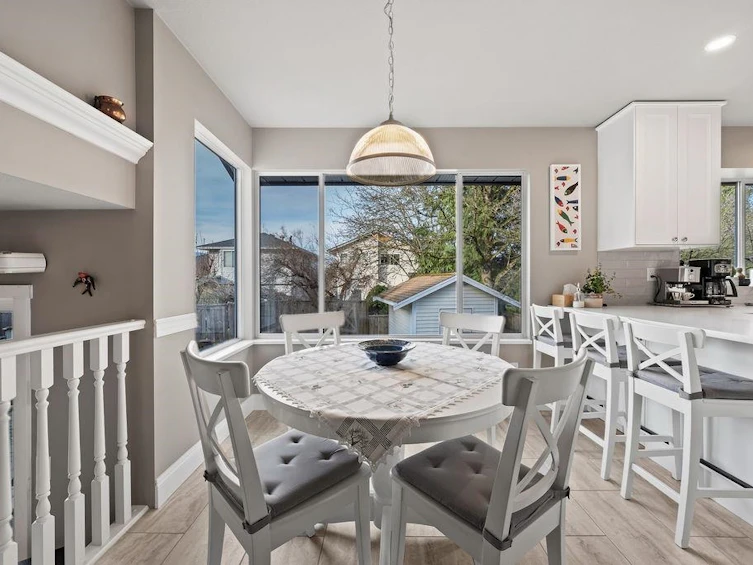 19620 Somerset Drive, Pitt Meadows, BC, V3Y 2L4 - 19
