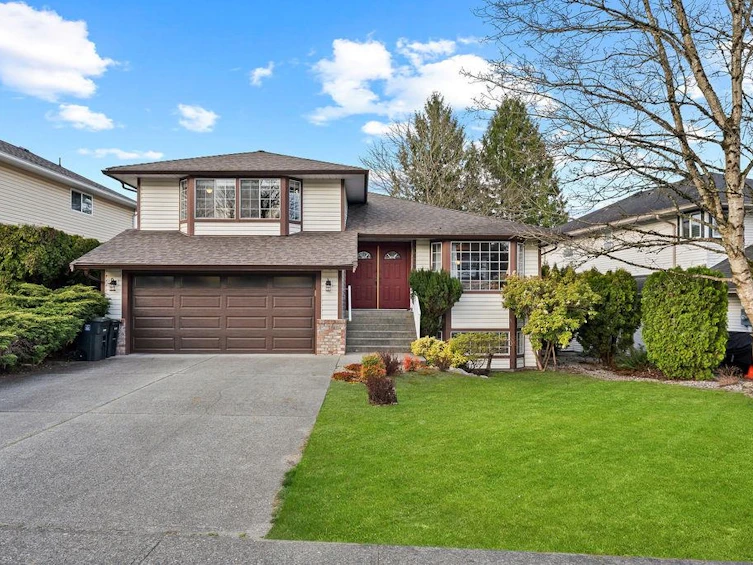 19620 Somerset Drive, Pitt Meadows, BC, V3Y 2L4 - 2