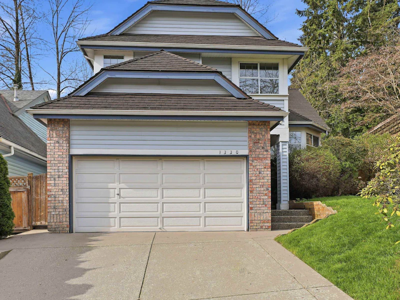 1330 Cimarron Drive, Coquitlam BC V3B 7B3