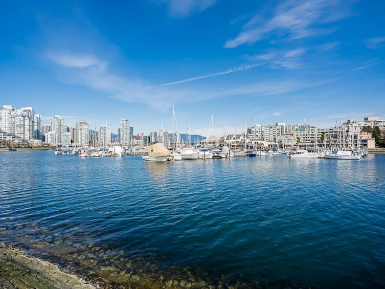 836 Millbank, Vancouver, BC, V5Z 3Z4 - 24