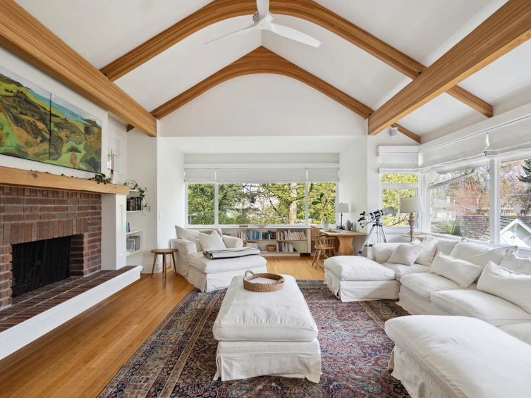 1749 W 38th Avenue, Vancouver, BC, V6M 1R7 - 5