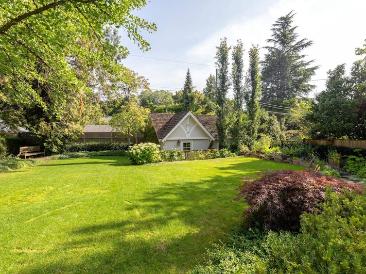 1749 W 38th Avenue, Vancouver, BC, V6M 1R7 - 35