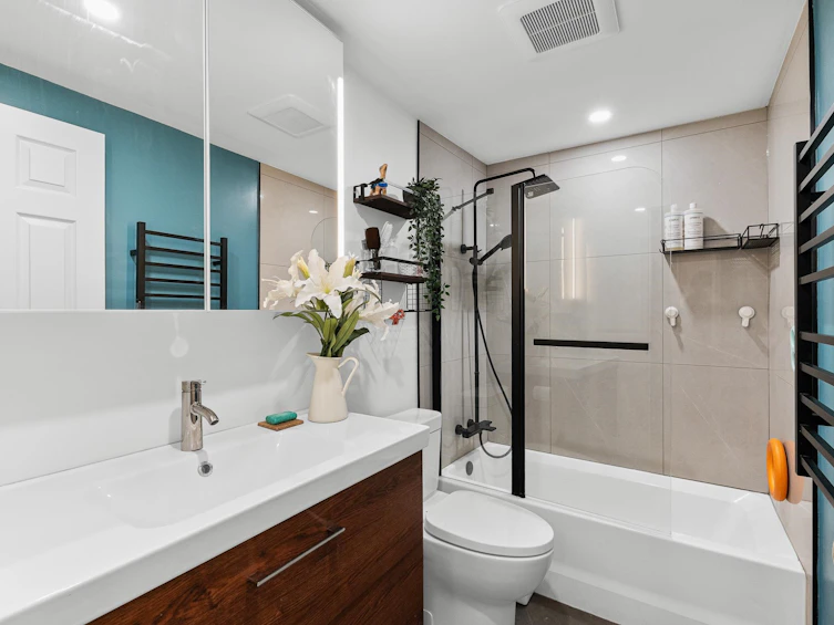 105-175 E 5th Street, North Vancouver, BC, V7L 1L3 - 16