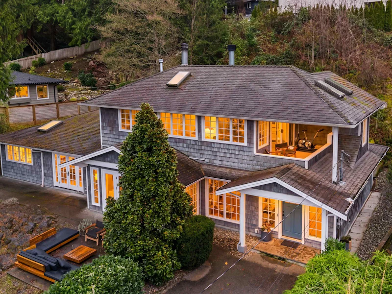 5478 Greenleaf Road, West Vancouver BC V7W 1N6
