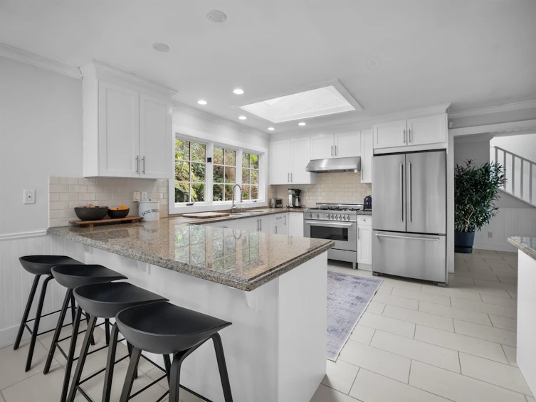5478 Greenleaf Road, West Vancouver, BC, V7W 1N6 - 13