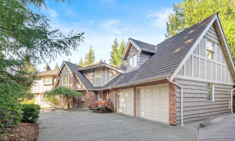 5219 Headland Drive
