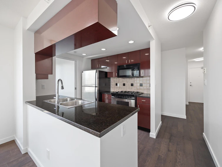 1901-1033 Marinaside Crescent, Vancouver, BC, V6Z 3A3 - 18