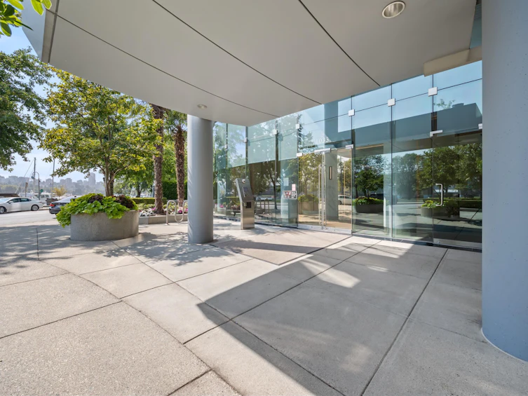 1901-1033 Marinaside Crescent, Vancouver, BC, V6Z 3A3 - 4