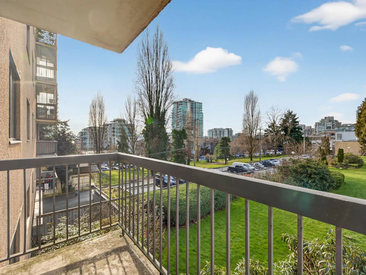 203-145 St. Georges Avenue, North Vancouver, BC, V7L 3G8 - 9