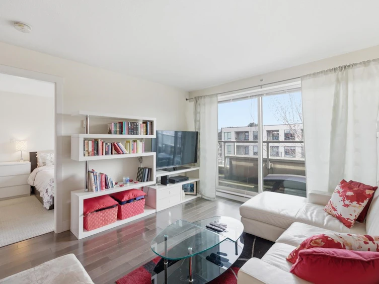PH-8-1689 E 13th Avenue, Vancouver, BC, V5N 0A5 - 6