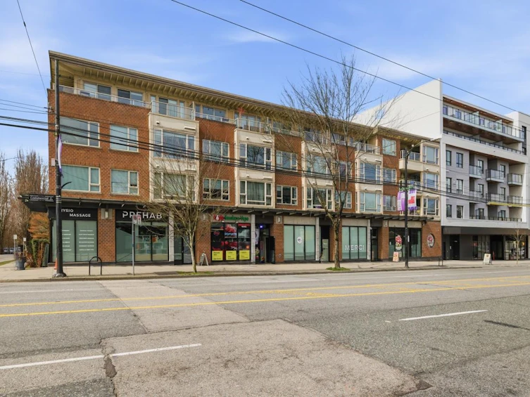 PH-8-1689 E 13th Avenue, Vancouver, BC, V5N 0A5 - 2