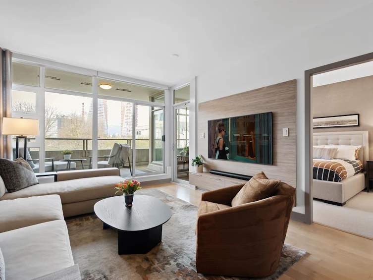 205-1808 W 1st Avenue, Vancouver, BC, V6J 0B3 - 2