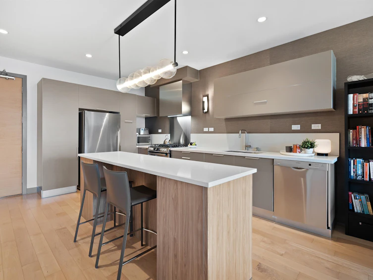 205-1808 W 1st Avenue, Vancouver, BC, V6J 0B3 - 14