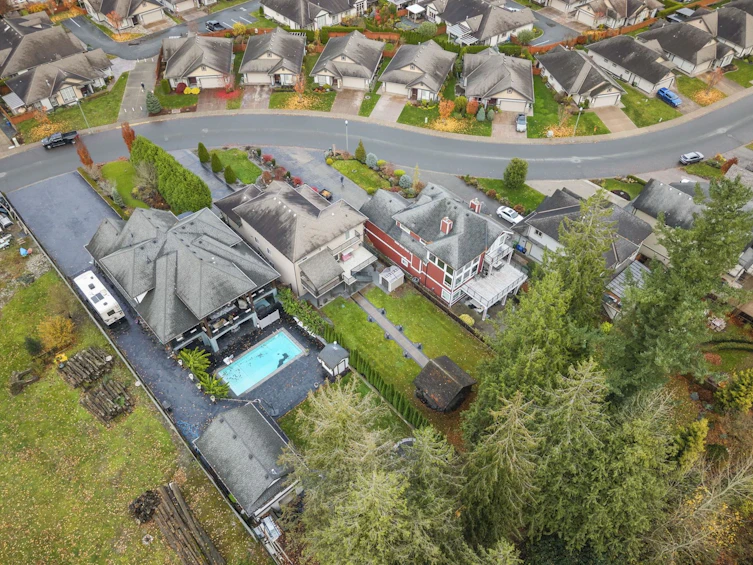 44414 Mclaren Drive, Chilliwack, BC, V2R 0A3 - 2