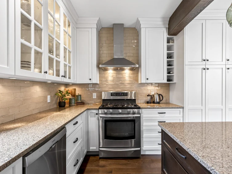 1515 Edinburgh Street, New Westminster, BC, V3M 2W5 - 14