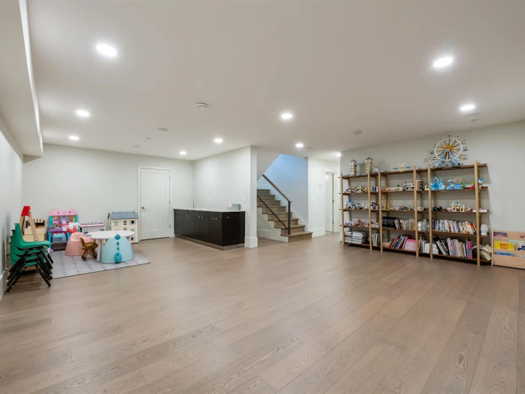 6109 Highbury Street, Vancouver, BC, V6N 1Z2 - 23