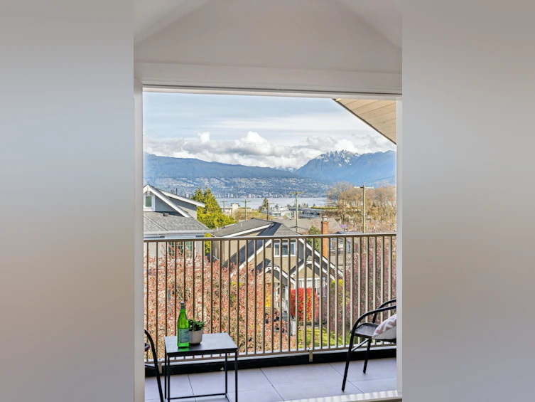 1-3642 W 20th Avenue, Vancouver, BC, V6S 1E8 - 25
