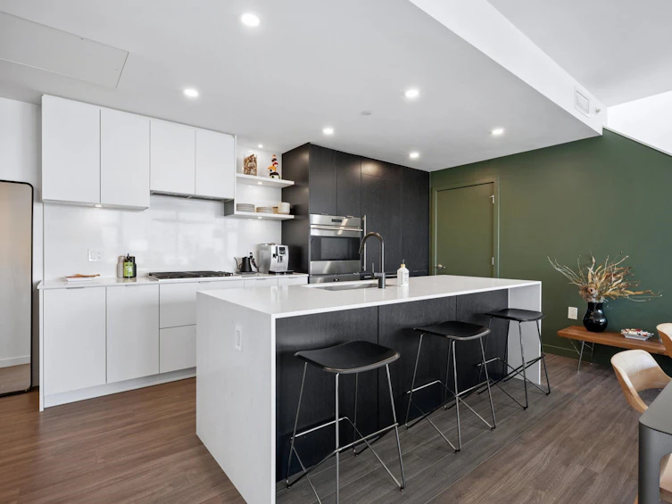 802-210 E 5th Avenue, Vancouver, BC, V5T 0K1 - 5