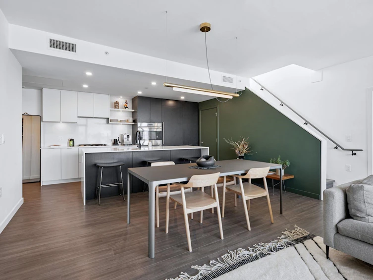 802-210 E 5th Avenue, Vancouver, BC, V5T 0K1 - 4