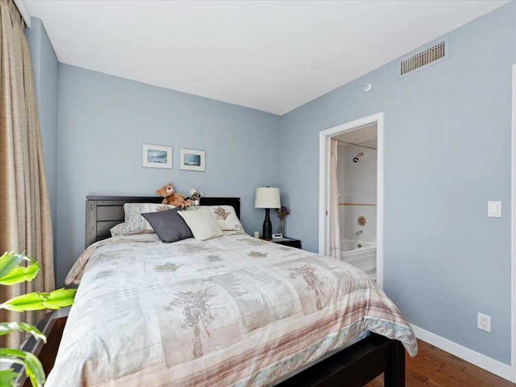 202-1790 Bayshore Drive, Vancouver, BC, V6G 3G5 - 18