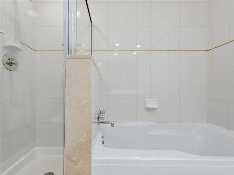202-1790 Bayshore Drive, Vancouver, BC, V6G 3G5 - 20