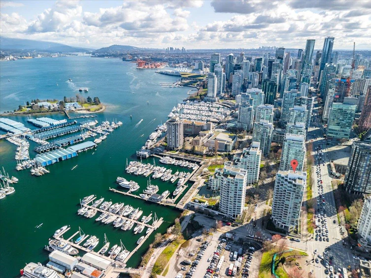 202-1790 Bayshore Drive, Vancouver, BC, V6G 3G5 - 4