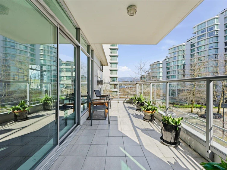 202-1790 Bayshore Drive, Vancouver, BC, V6G 3G5 - 14