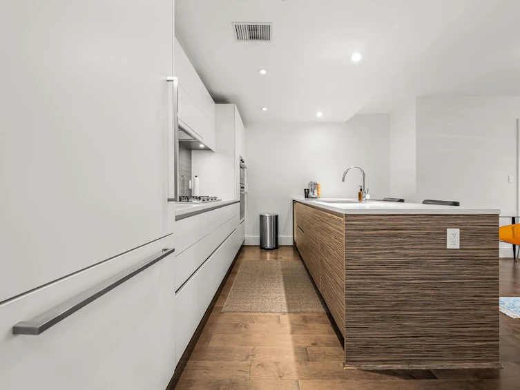 205-2035 W 4th Avenue, Vancouver, BC, V6J 1N3 - 3