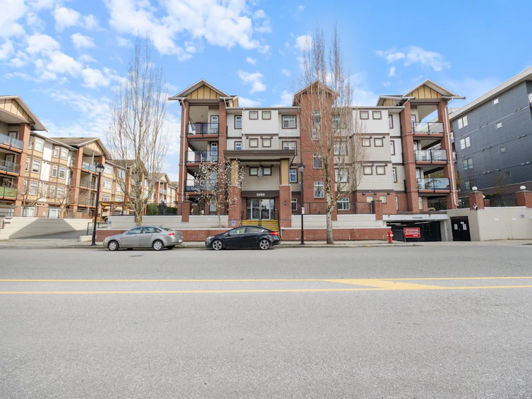 140-5660 201a Street, Langley, BC, V3A 0B4 - 35