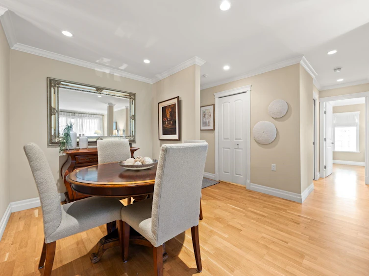 203-1125 Gilford Street, Vancouver, BC, V6G 2P7 - 9