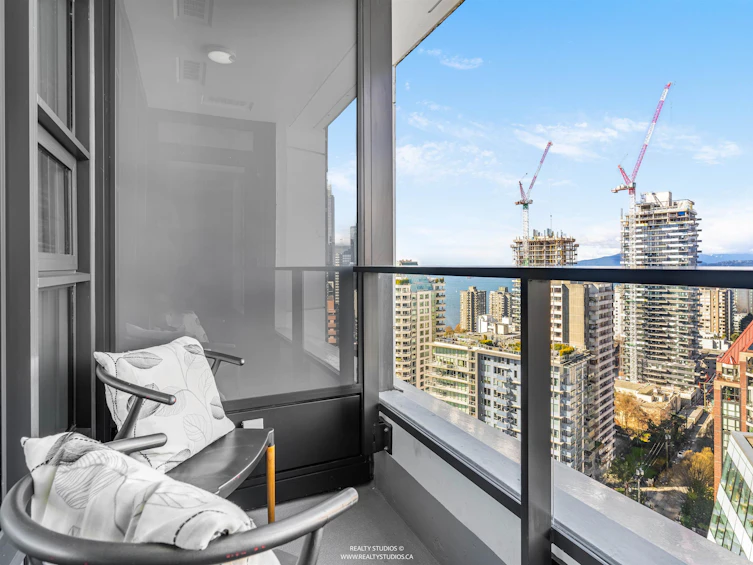2702-1289 Hornby Street, Vancouver, BC, V6Z 0G7 - 5