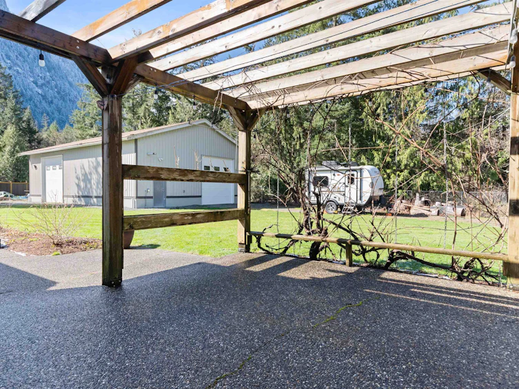 20947 Mt Hope Road, Hope, BC, V0X 1L1 - 35
