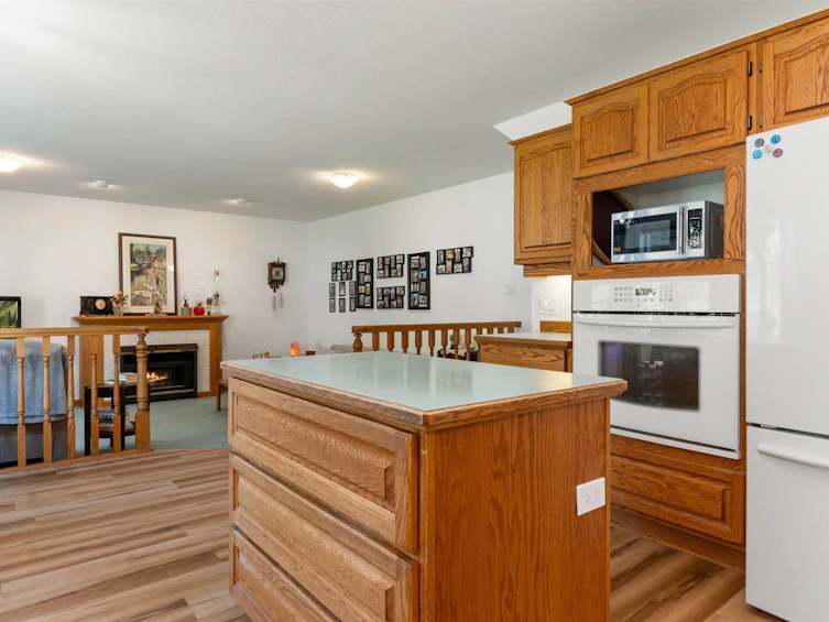 20947 Mt Hope Road, Hope, BC, V0X 1L1 - 13