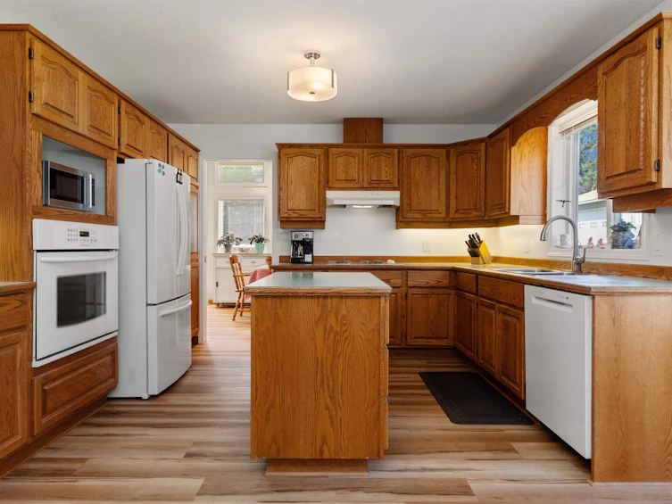 20947 Mt Hope Road, Hope, BC, V0X 1L1 - 15