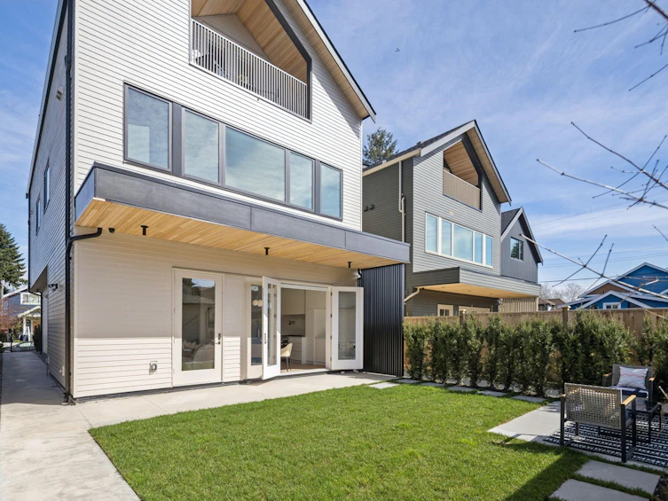 2-3648 W 20th Avenue, Vancouver, BC, V6S 1E8 - 2