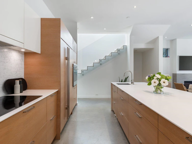 3156 W 13th Avenue, Vancouver, BC, V6K 2V3 - 5