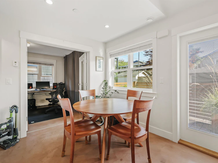2274 E 7th Avenue, Vancouver, BC, V5N 1S7 - 33