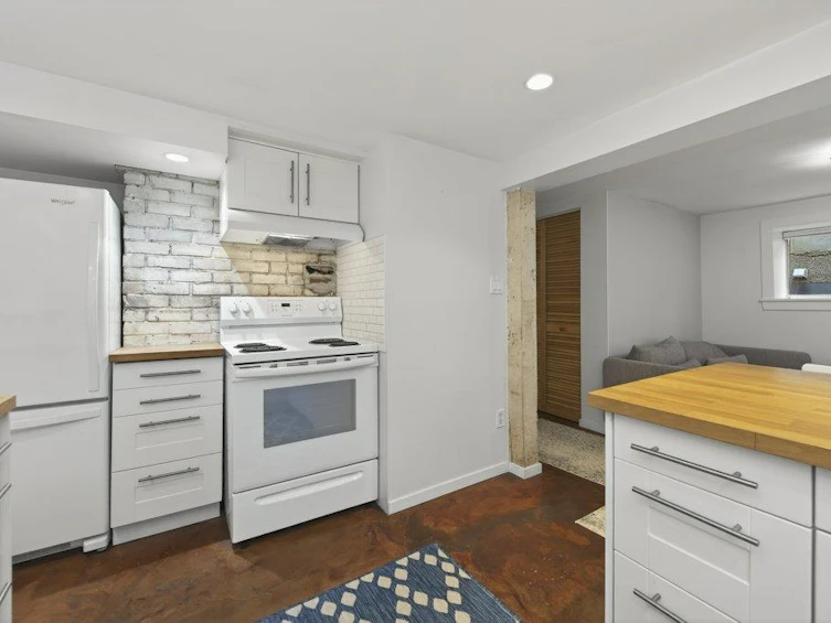 2274 E 7th Avenue, Vancouver, BC, V5N 1S7 - 21