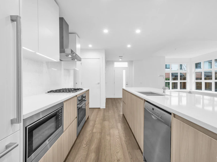 128-2060 Curling Road, North Vancouver, BC, V7P 0E1 - 12