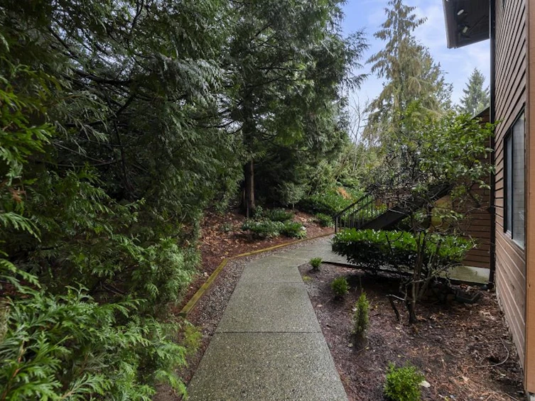 2207-10620 150 Street, Surrey, BC, V3R 7K3 - 26