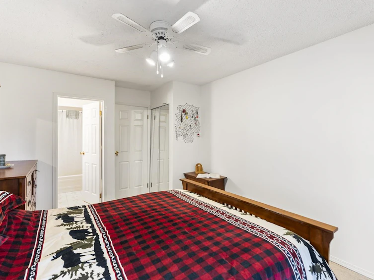 2207-10620 150 Street, Surrey, BC, V3R 7K3 - 16