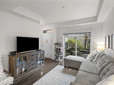 115-828 Royal Avenue - 4