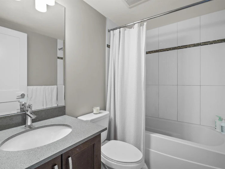 115-828 Royal Avenue, New Westminster, BC, V3M 1J9 - 26