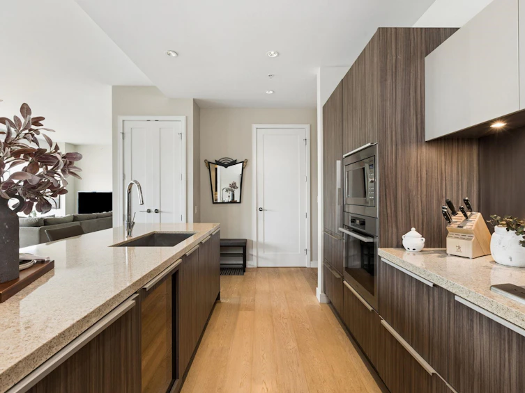 603-181 Athletes Way, Vancouver, BC, V5Y 0E5 - 10