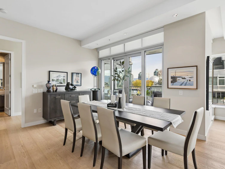 603-181 Athletes Way, Vancouver, BC, V5Y 0E5 - 5