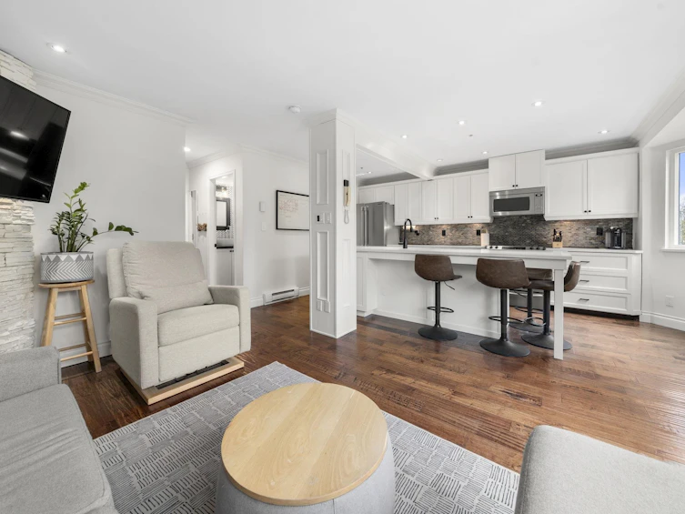 202-1106 W 11th Avenue, Vancouver, BC, V6H 1K3 - 2