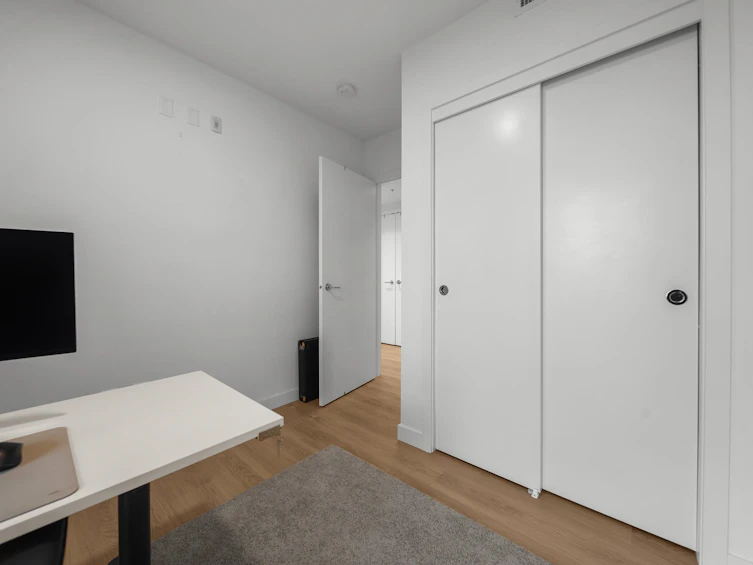 305-9580 Tower Road, Burnaby, BC, V5A 0G5 - 21