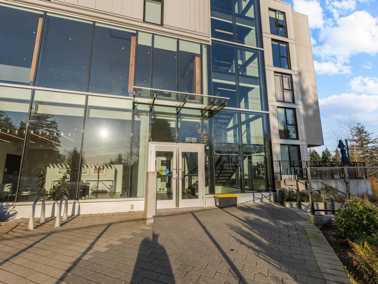 305-9580 Tower Road, Burnaby, BC, V5A 0G5 - 31