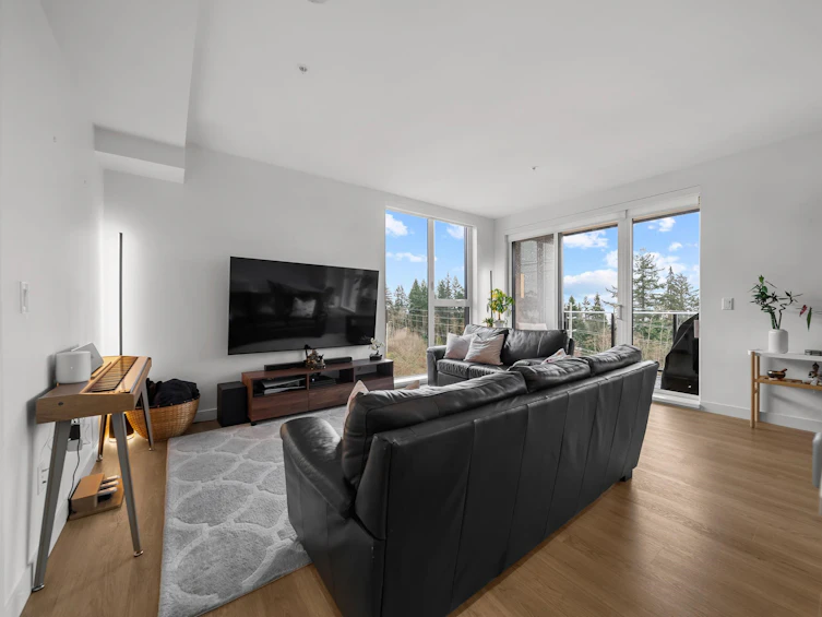 305-9580 Tower Road, Burnaby, BC, V5A 0G5 - 10